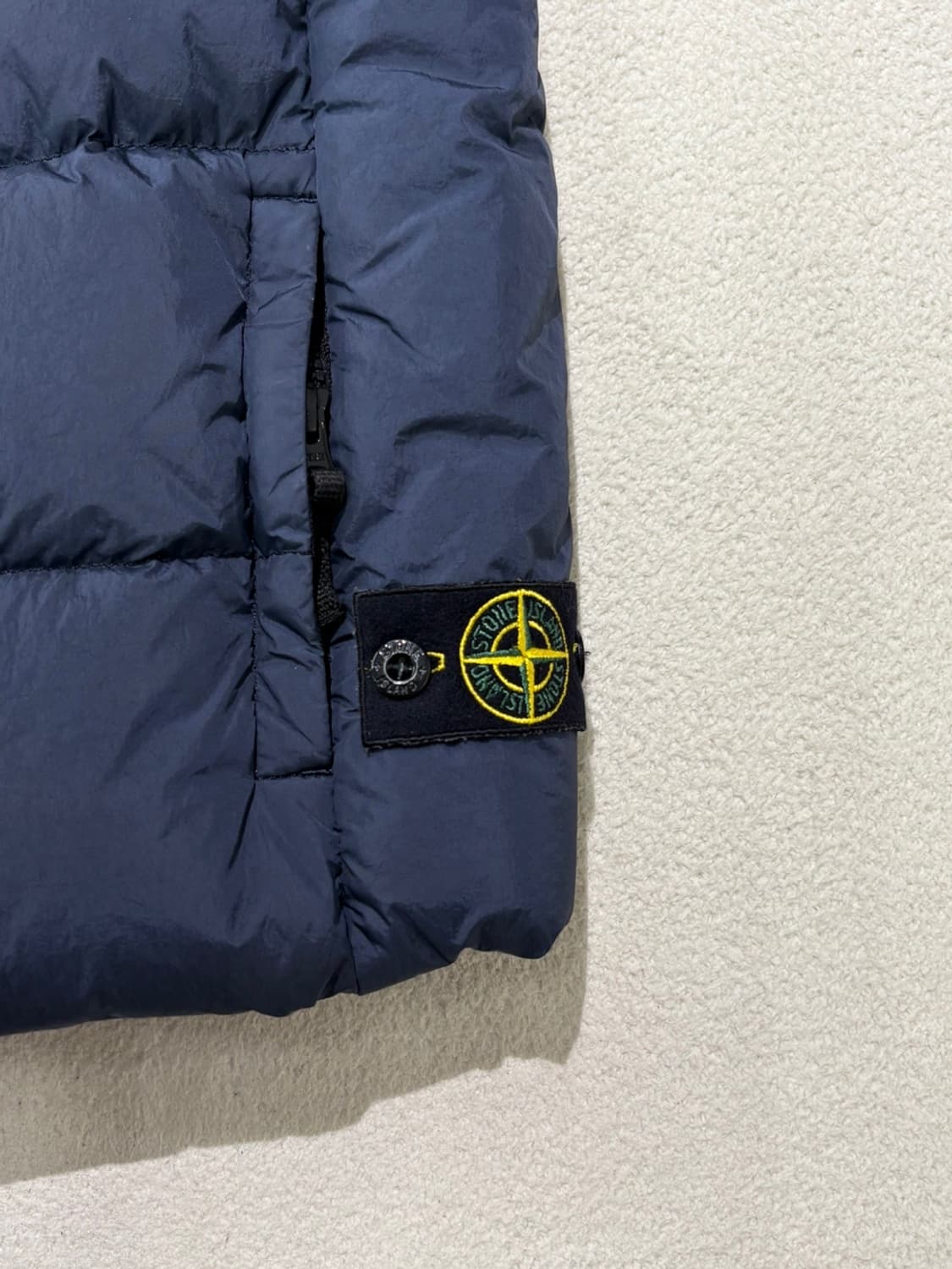 스톤아일랜드 주니어 나일론 패딩 조끼 8세 상품이미지3