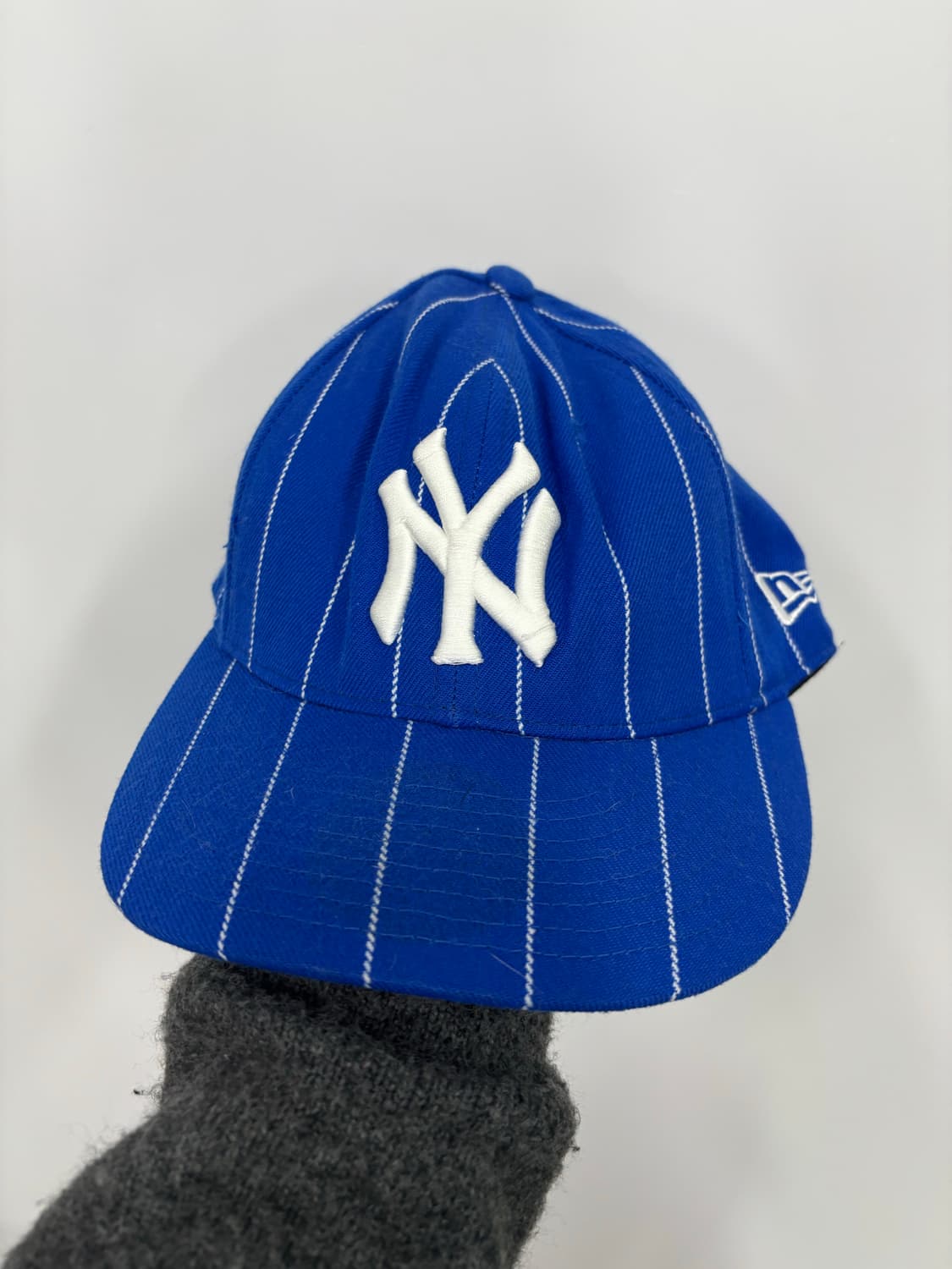 뉴에라 블루 스트라이프 볼캡  상품이미지1