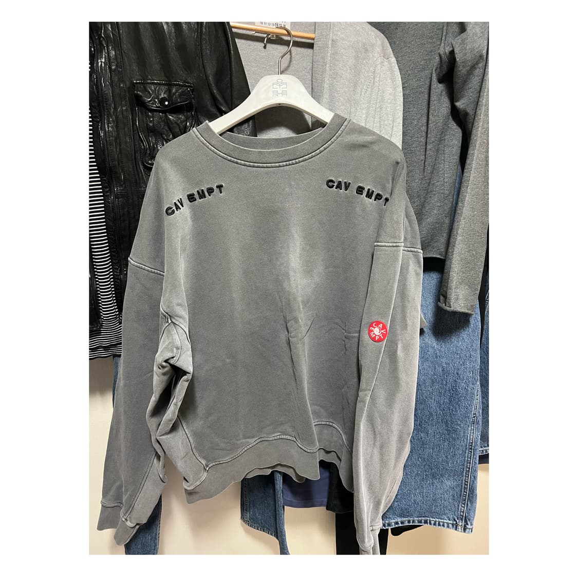 카브엠트 피그먼트 맨투맨 상품이미지1