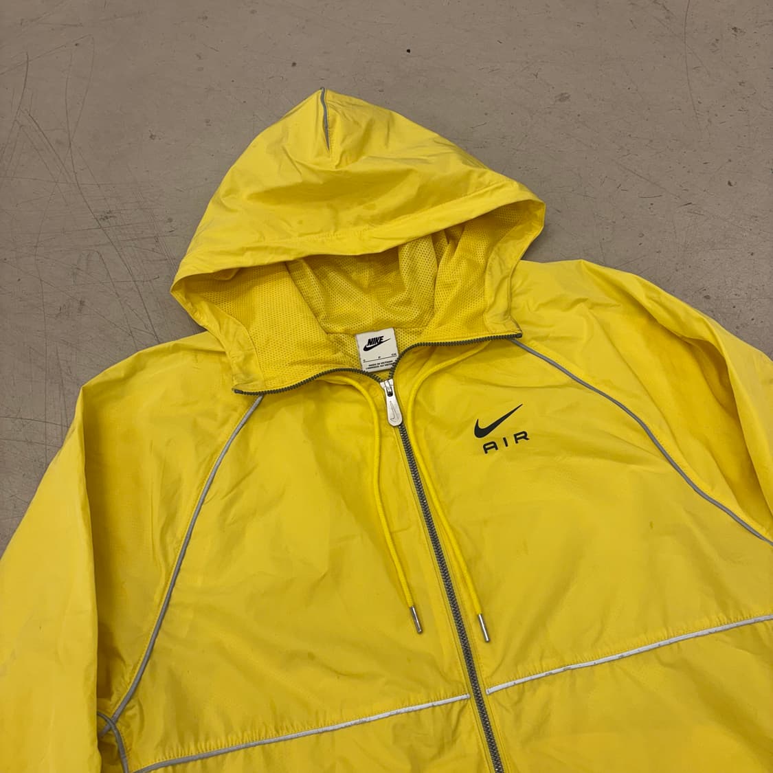 나이키 스카치 옐로우 후드 바람막이 상품이미지2