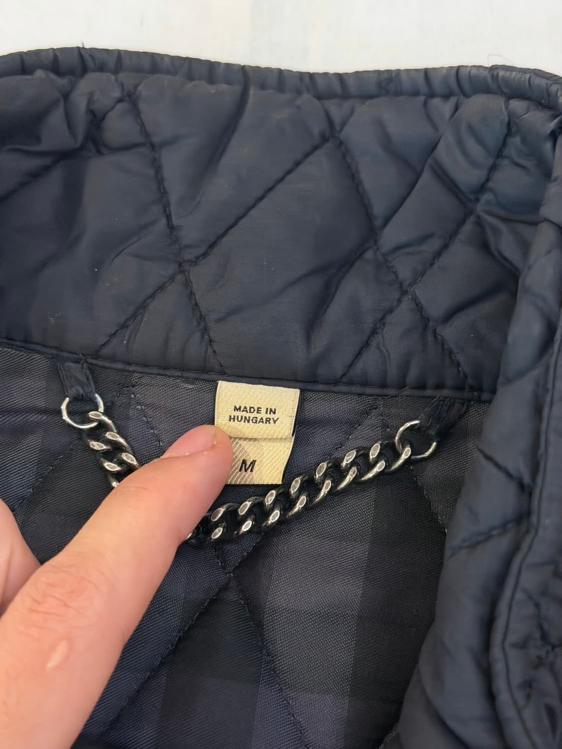 버버리 가죽패치 퀼팅 봄버자켓 블랙 상품이미지6