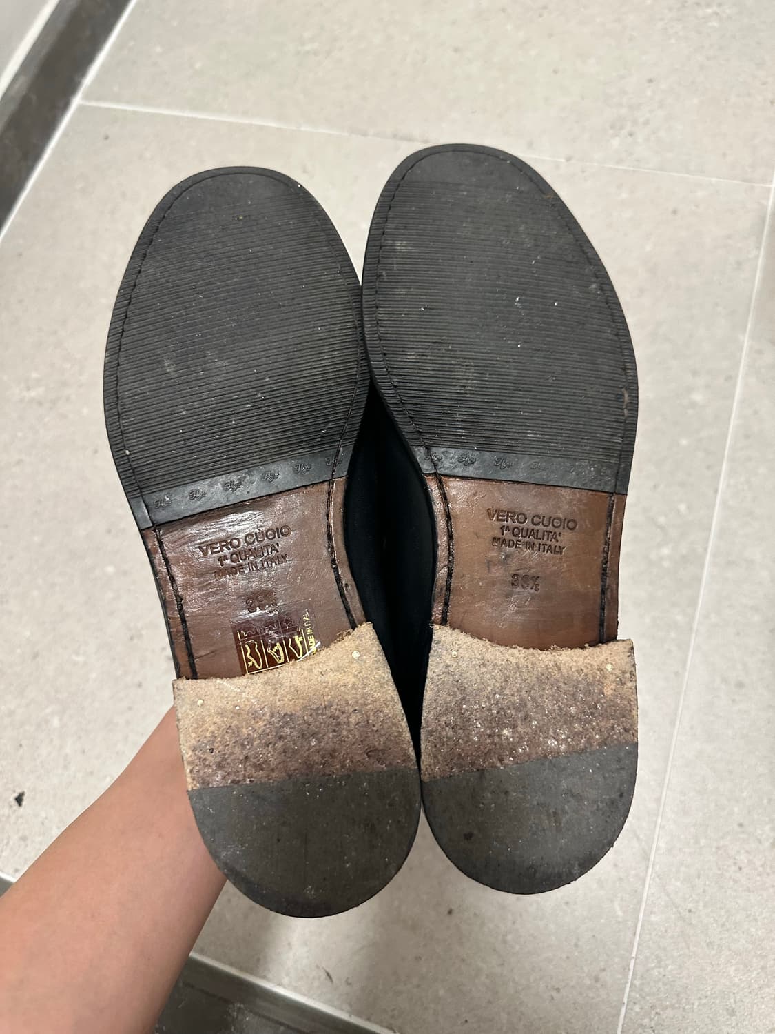 팔러(PARLOUR) 홀스빗로퍼 39.5 상품이미지2