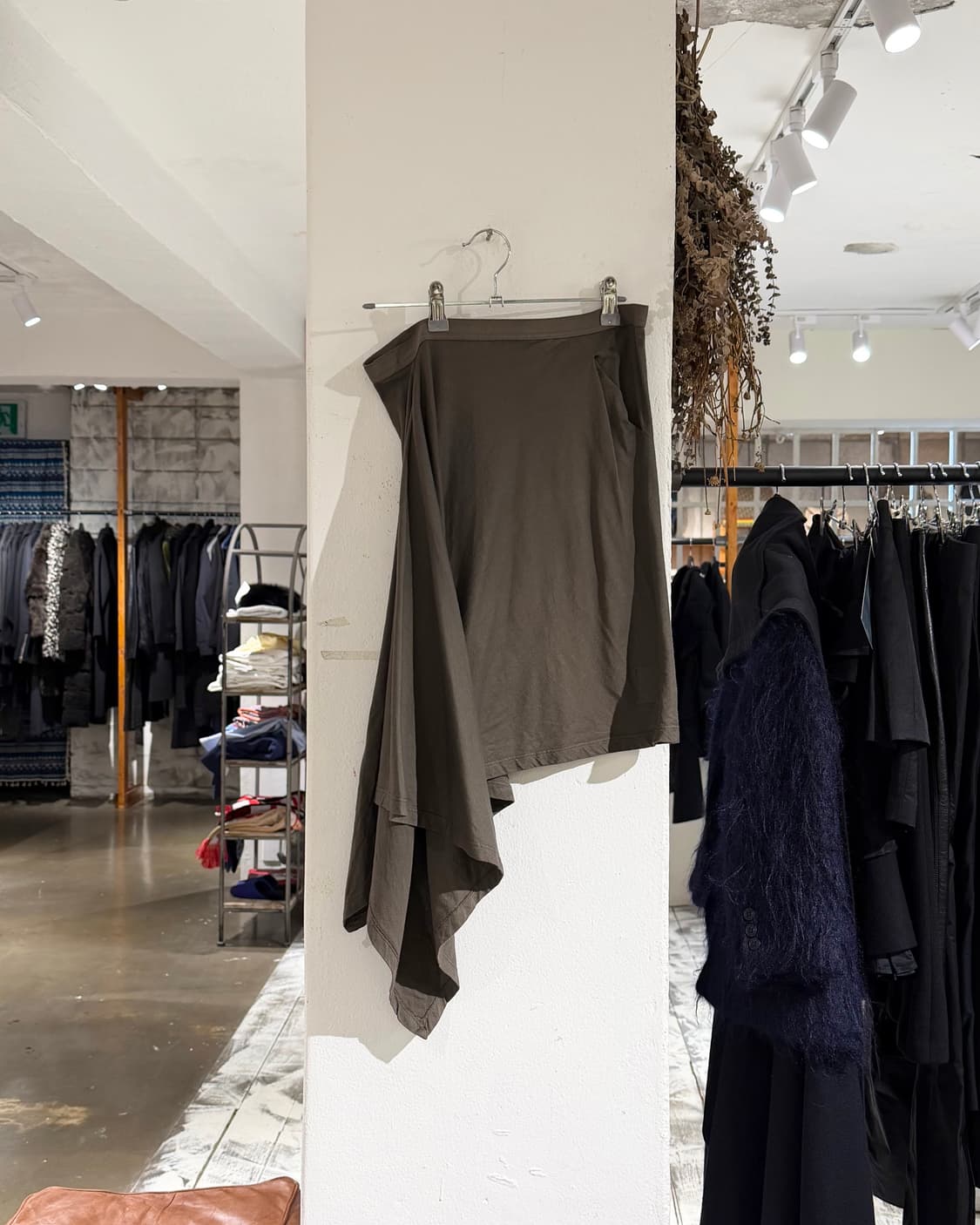 릭오웬스 카키 코튼 언발란스 스커트 상품이미지1