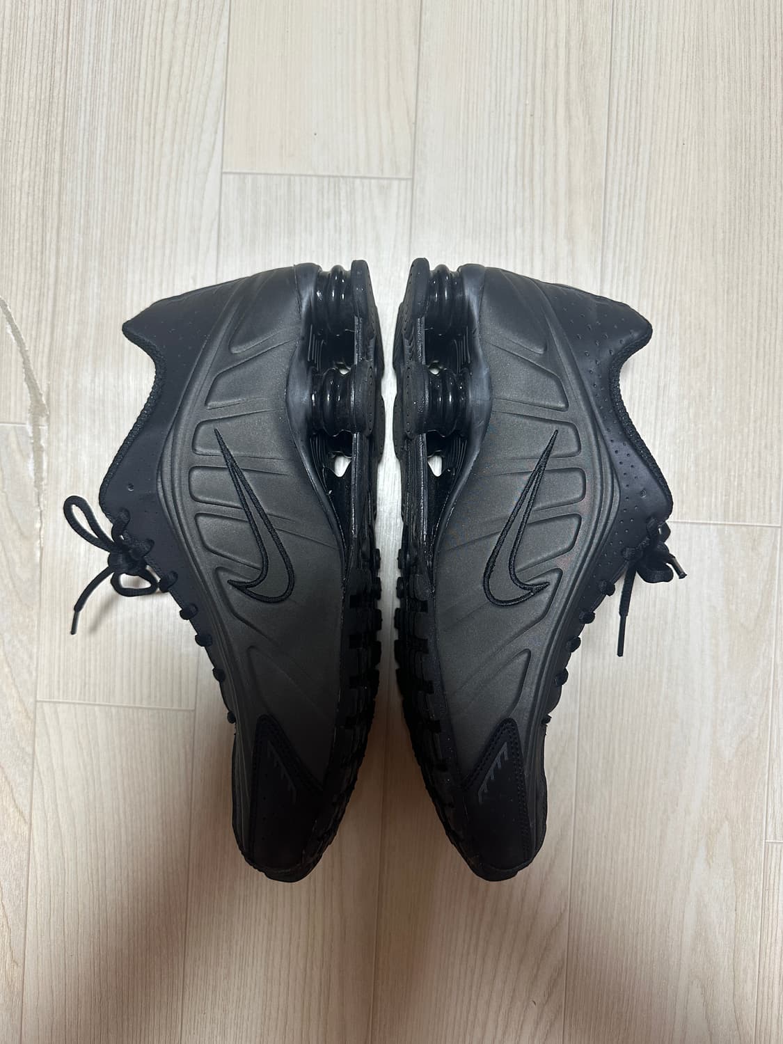 [285] 나이키 샥스 R4 블랙 상품이미지3