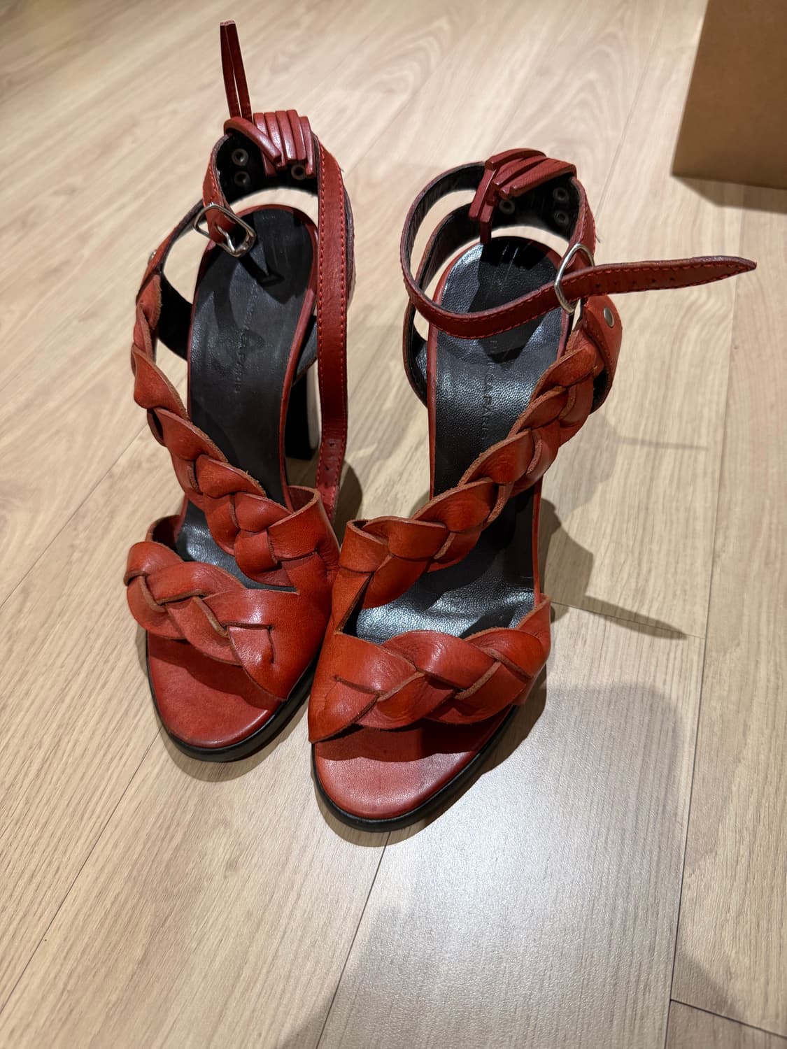 발렌시아가 샌들 힐  상품이미지1