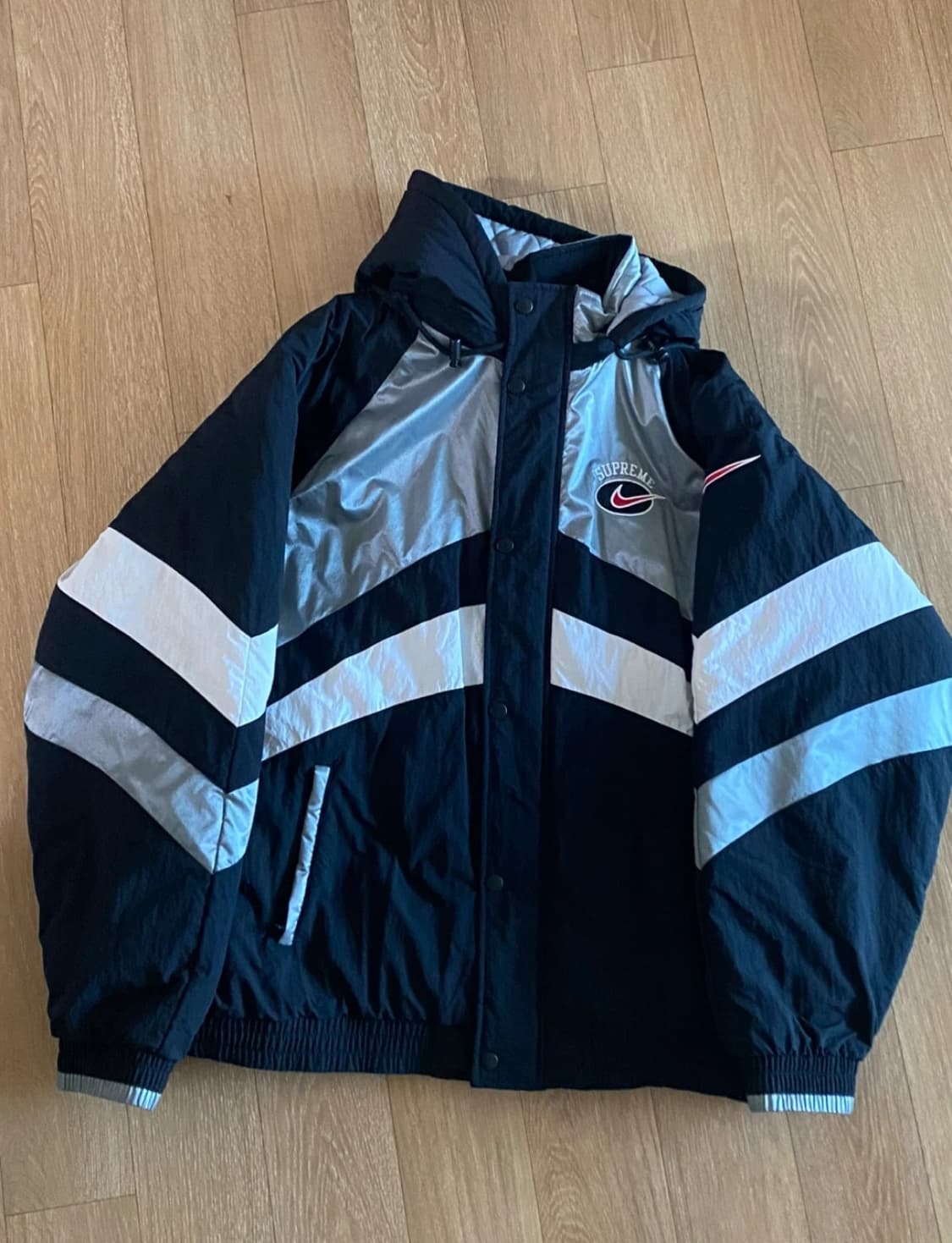 슈프림 x 나이키 레트로 후드 스포츠 자켓 실버 XL 상품이미지7