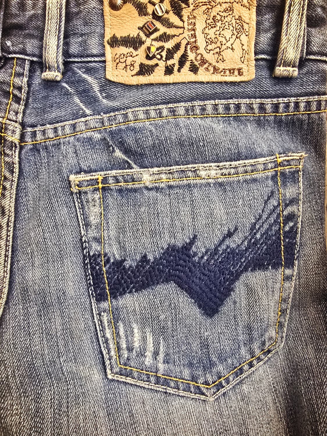 디젤(Diesel) 자탄(Zathan)부츠컷 데님팬츠 상품이미지6