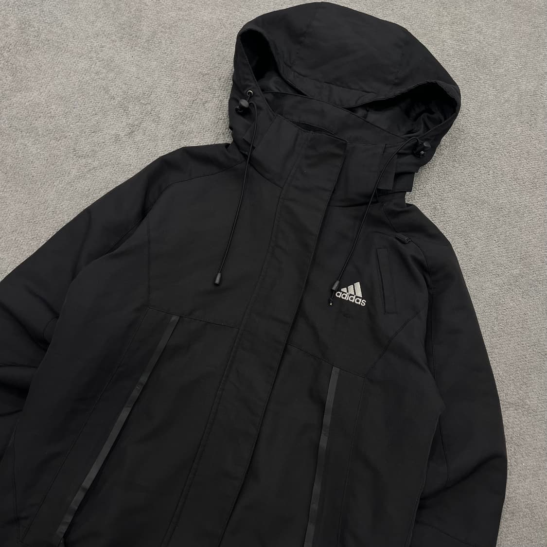 85 아디다스 여성 후드 바람막이 상품이미지2