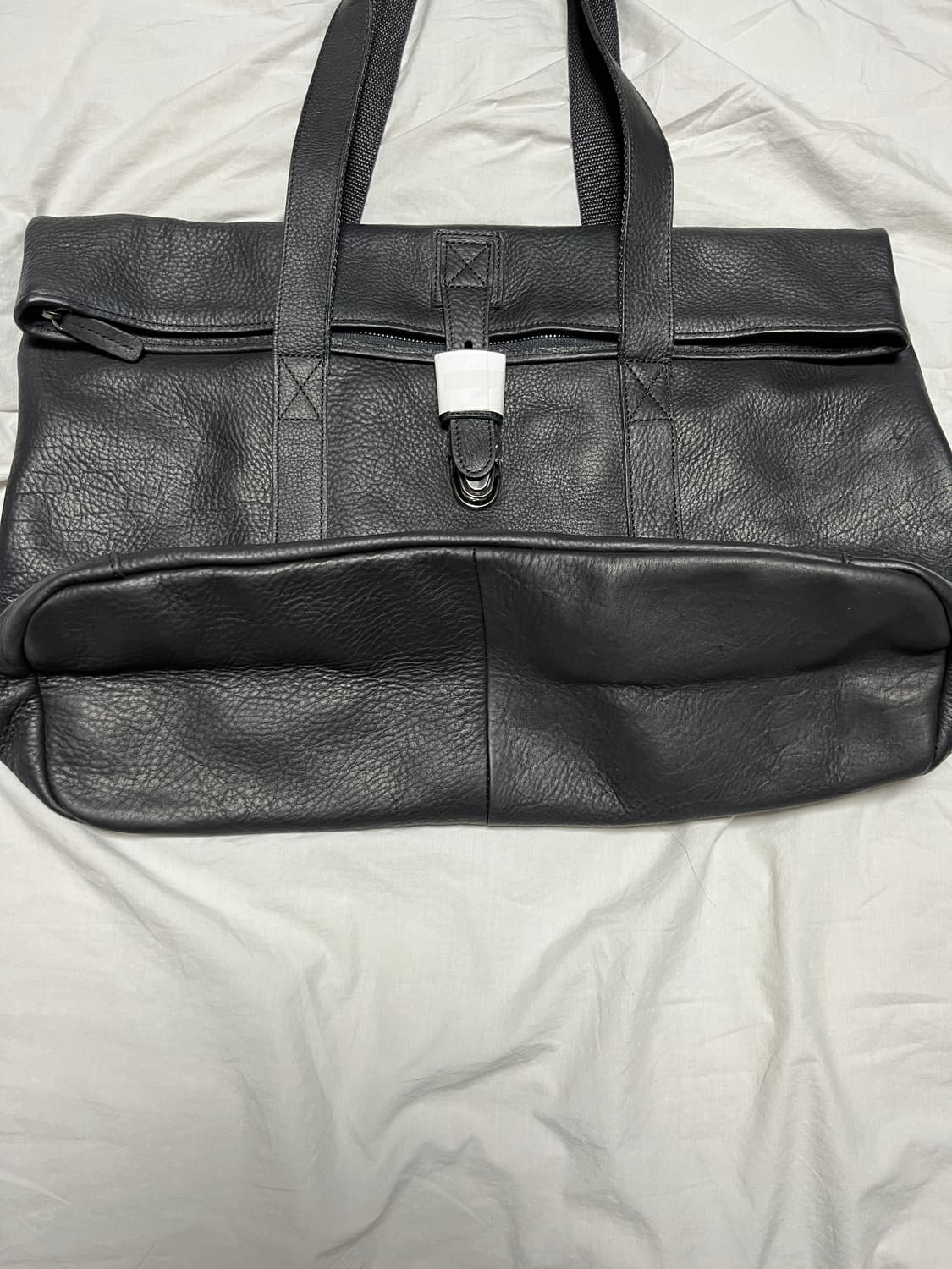 L.L.bean 엘엘빈 하드웨어 폴딩 레더 백 블랙 상품이미지3