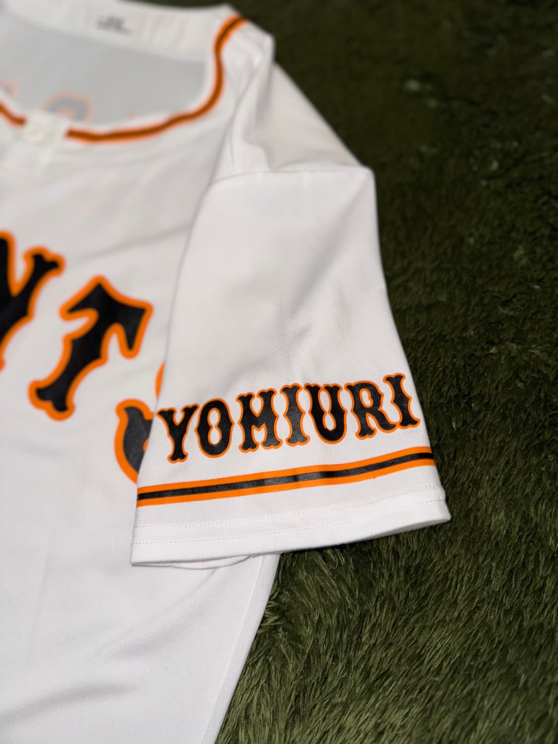 언더아머 요미우리 자이언츠 초노 히사요시 원버튼 헨리넥 유니폼 상품이미지3