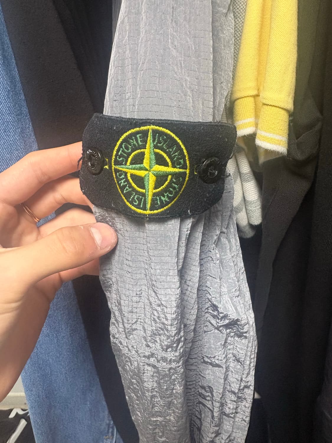 스톤아일랜드 나일론 메탈오버셔츠 상품이미지2