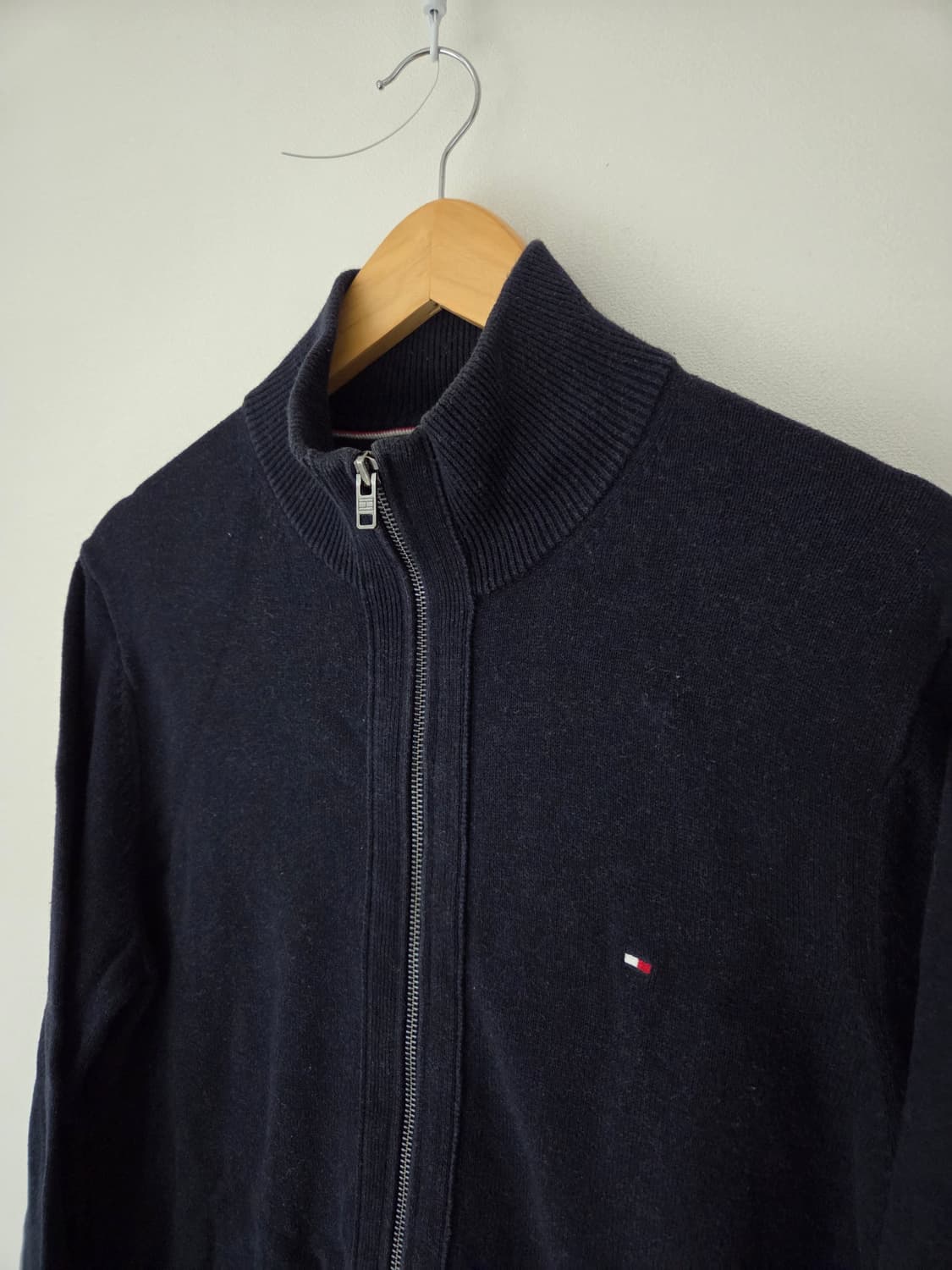 타미힐피거 코튼린넨 네이비 집업니트(100사이즈) 상품이미지4