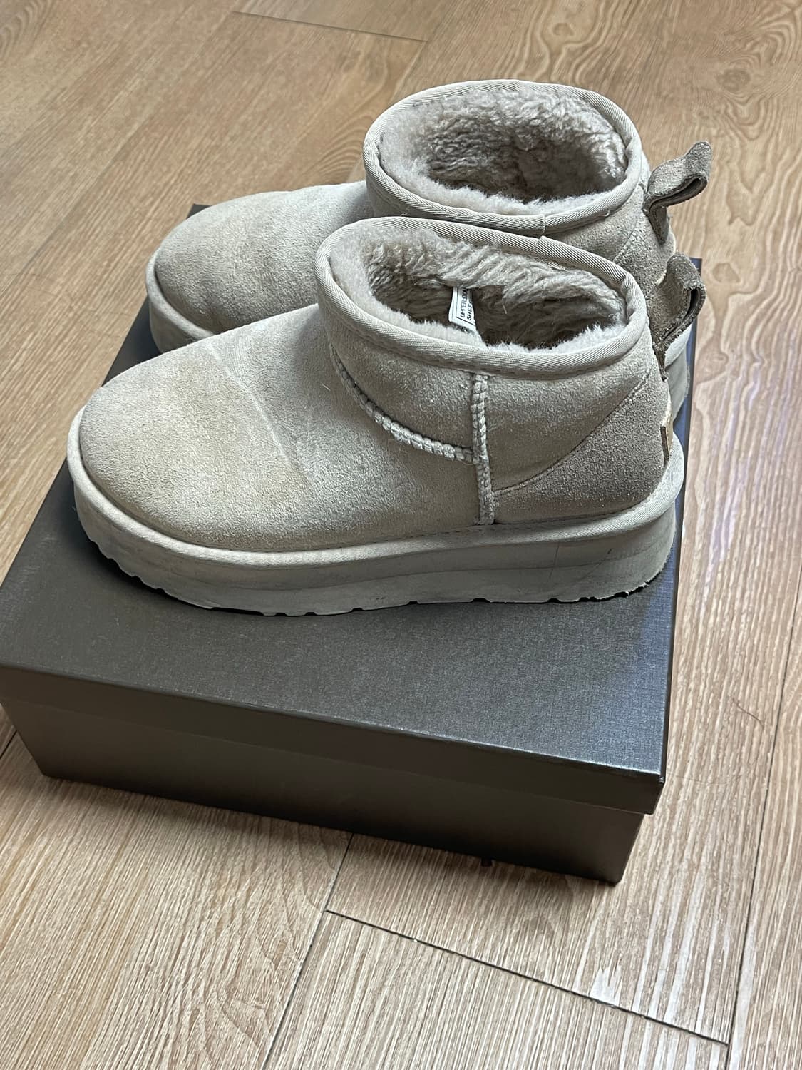 호주 UGG 어그 OB658P 베이지 플랫폼 굽 3.5cm 상품이미지2