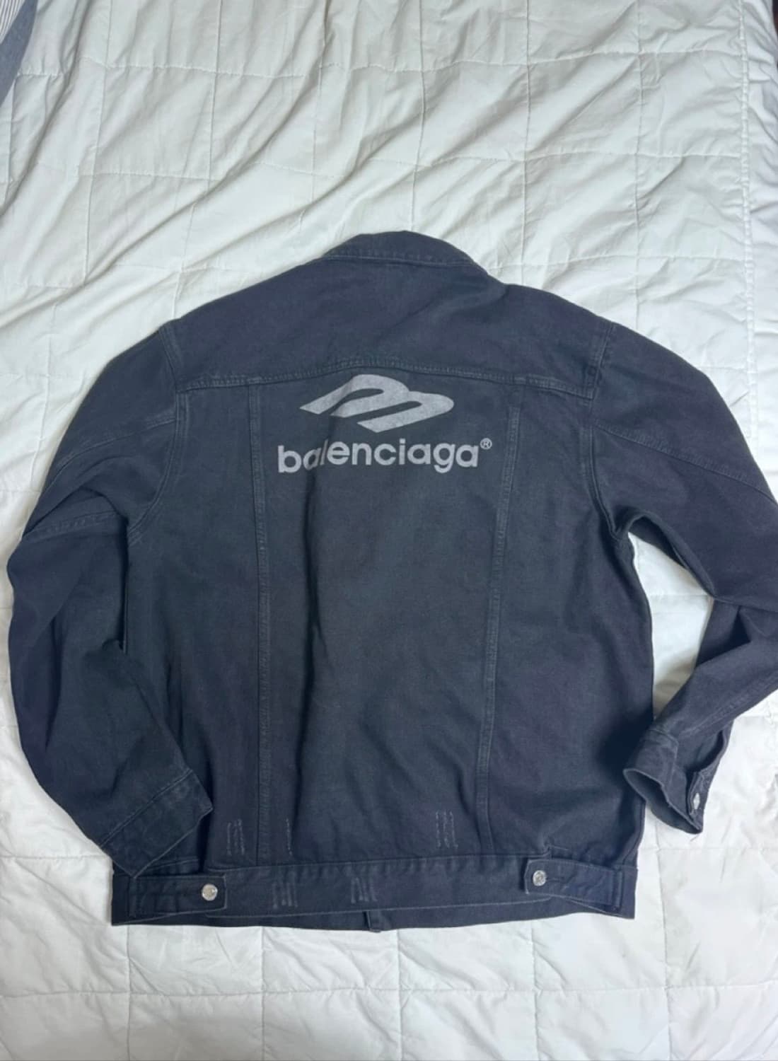 발렌시아가 3B 스포츠 아이콘 라지 핏 재패니스 데님 자켓 블랙 상품이미지4