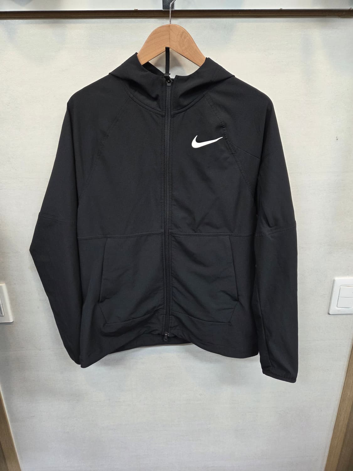 나이키 프로 벤트 맥스 안감약기모 우븐 자켓 L 상품이미지1