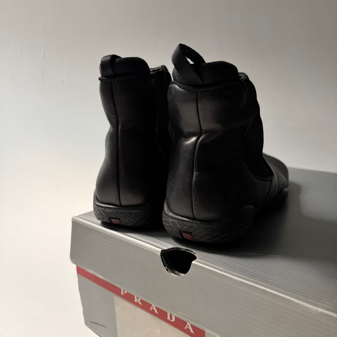 Minimal Leather Chelsea Boots 상품이미지6