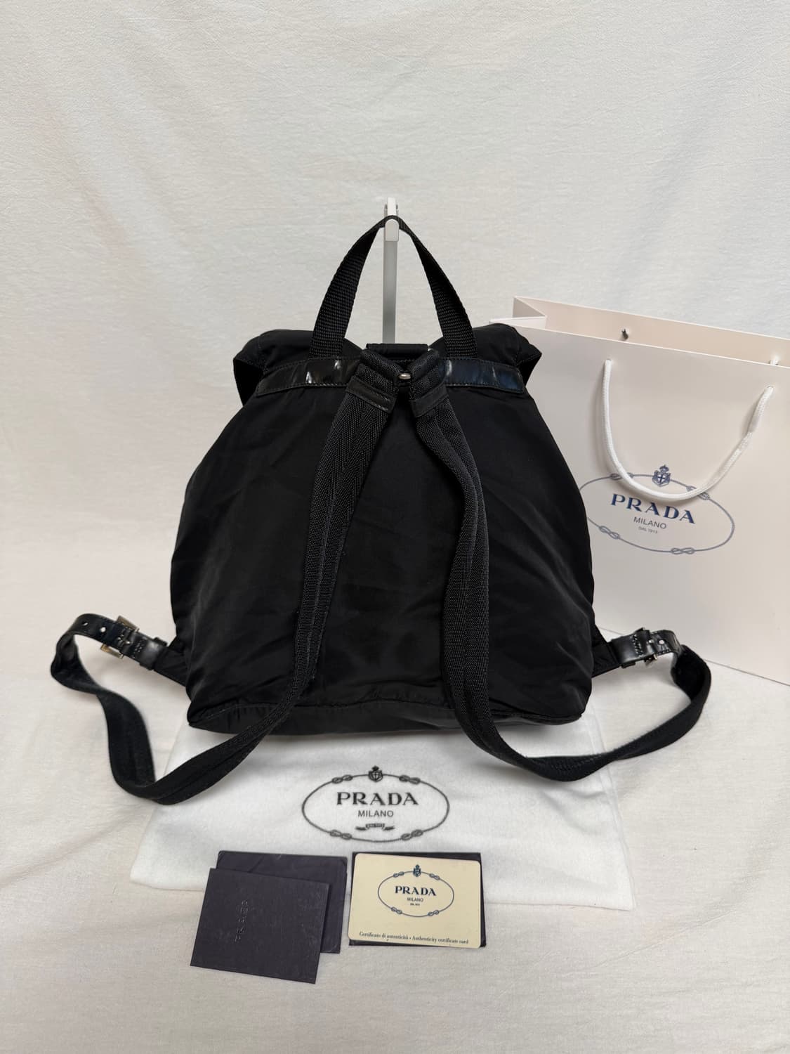정품 프라다 포코노나일론 투포켓 블랙 백팩 미디움 상품이미지6