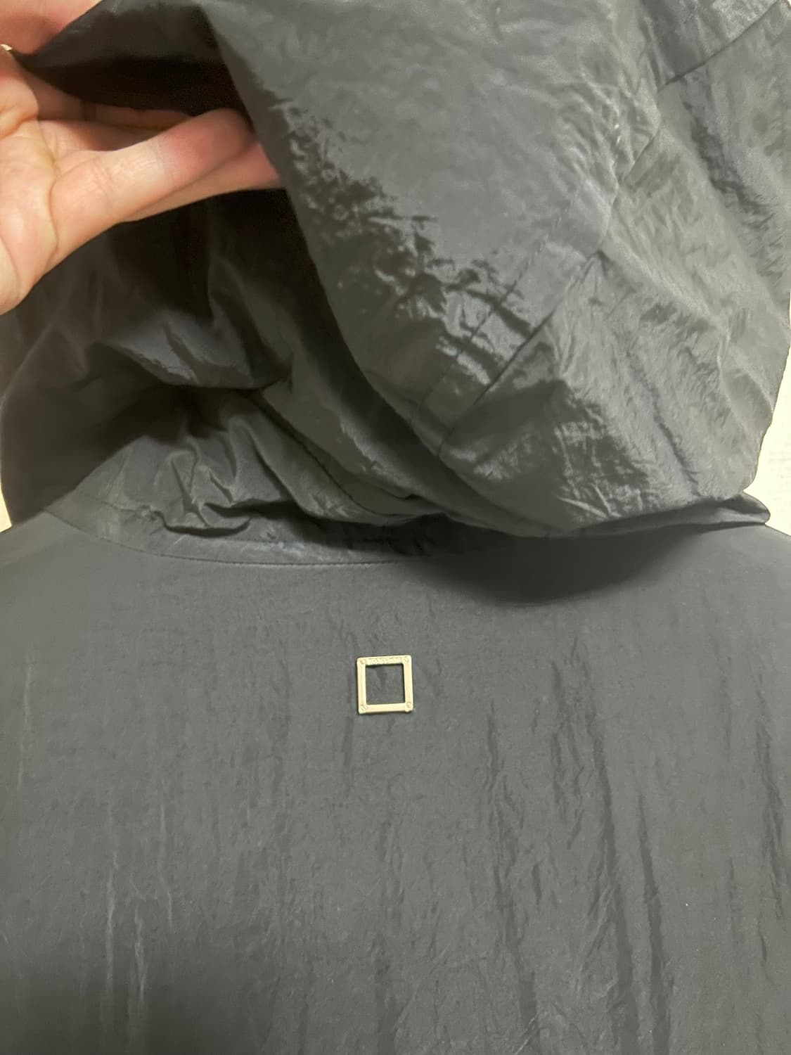 우영미 나일론 후드 아노락 블랙 상품이미지3