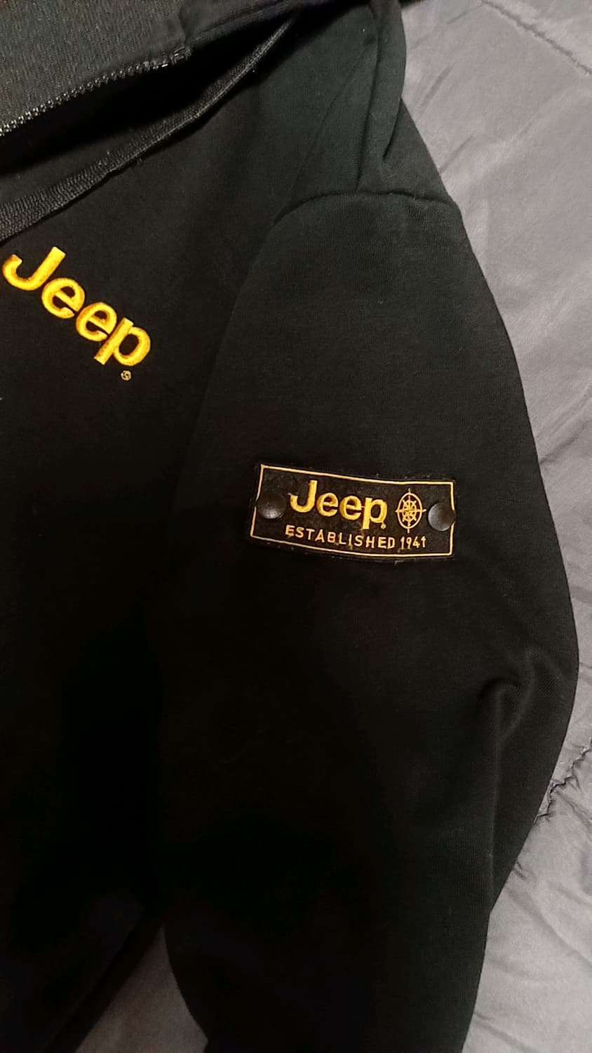 Jeep 후드집업 실측100 가슴55 기장68 상품이미지3