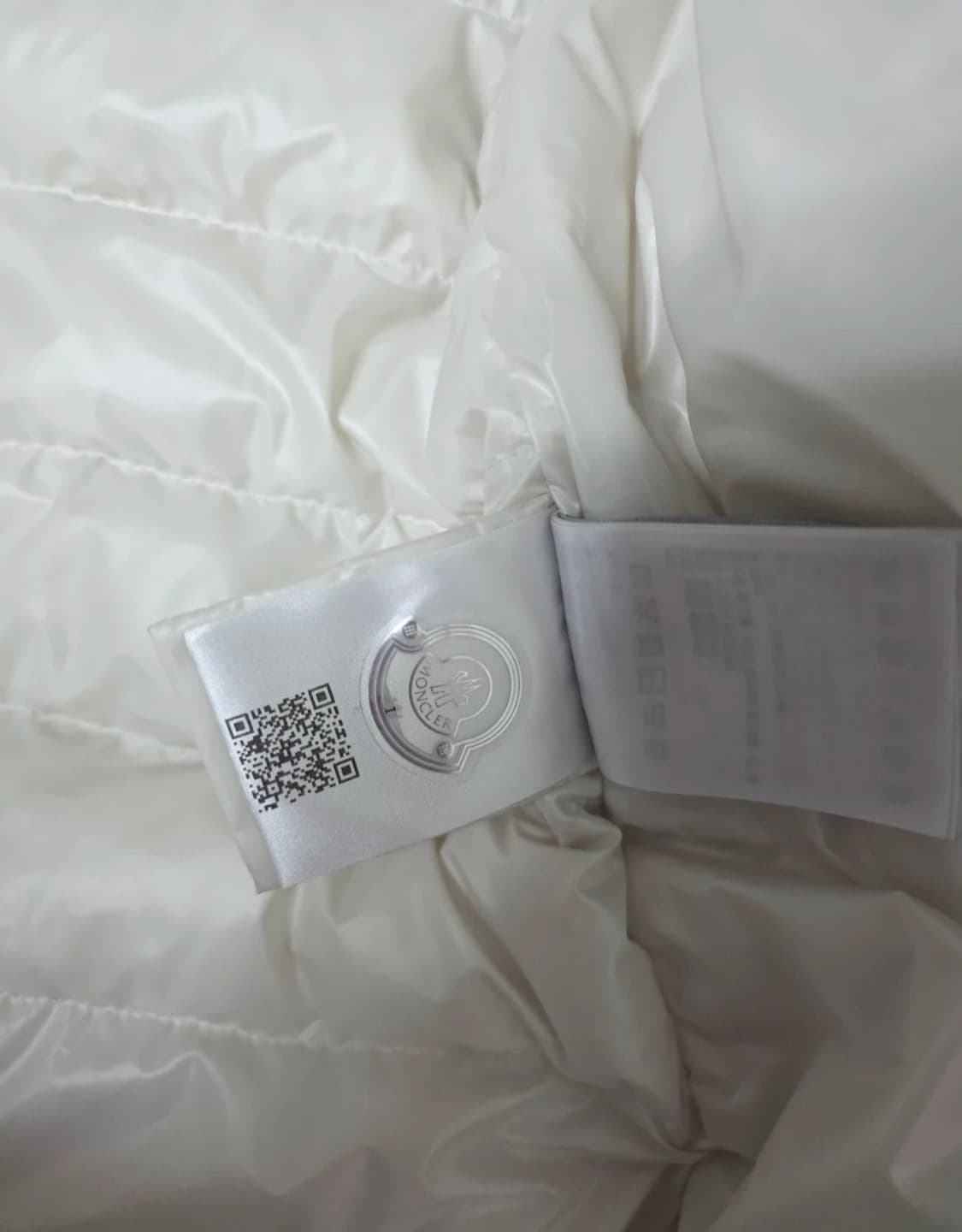 몽클레어 패딩 후드 Cornour 상품이미지5