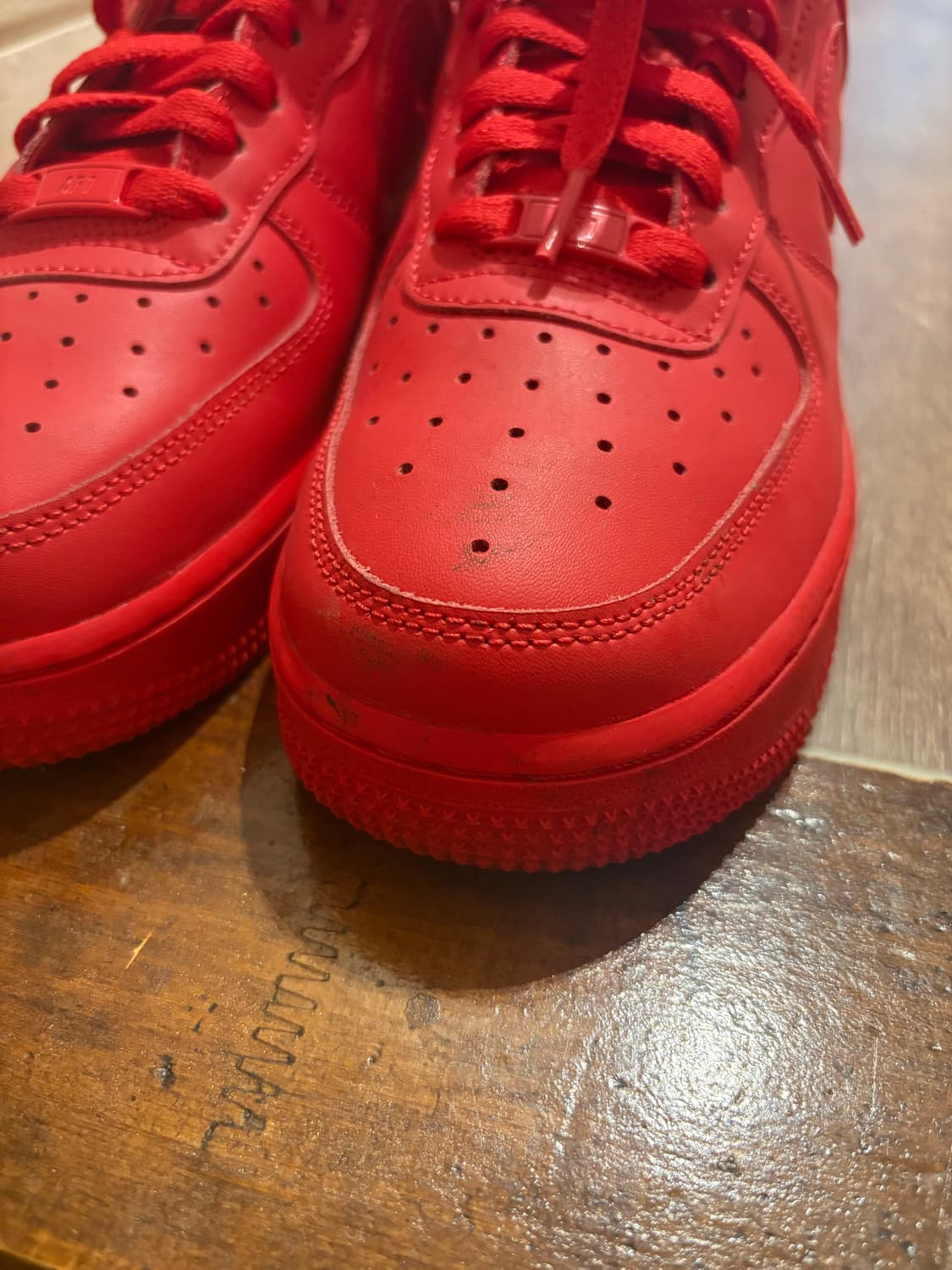 나이키 에어포스 트리플 레드 250 상품이미지3