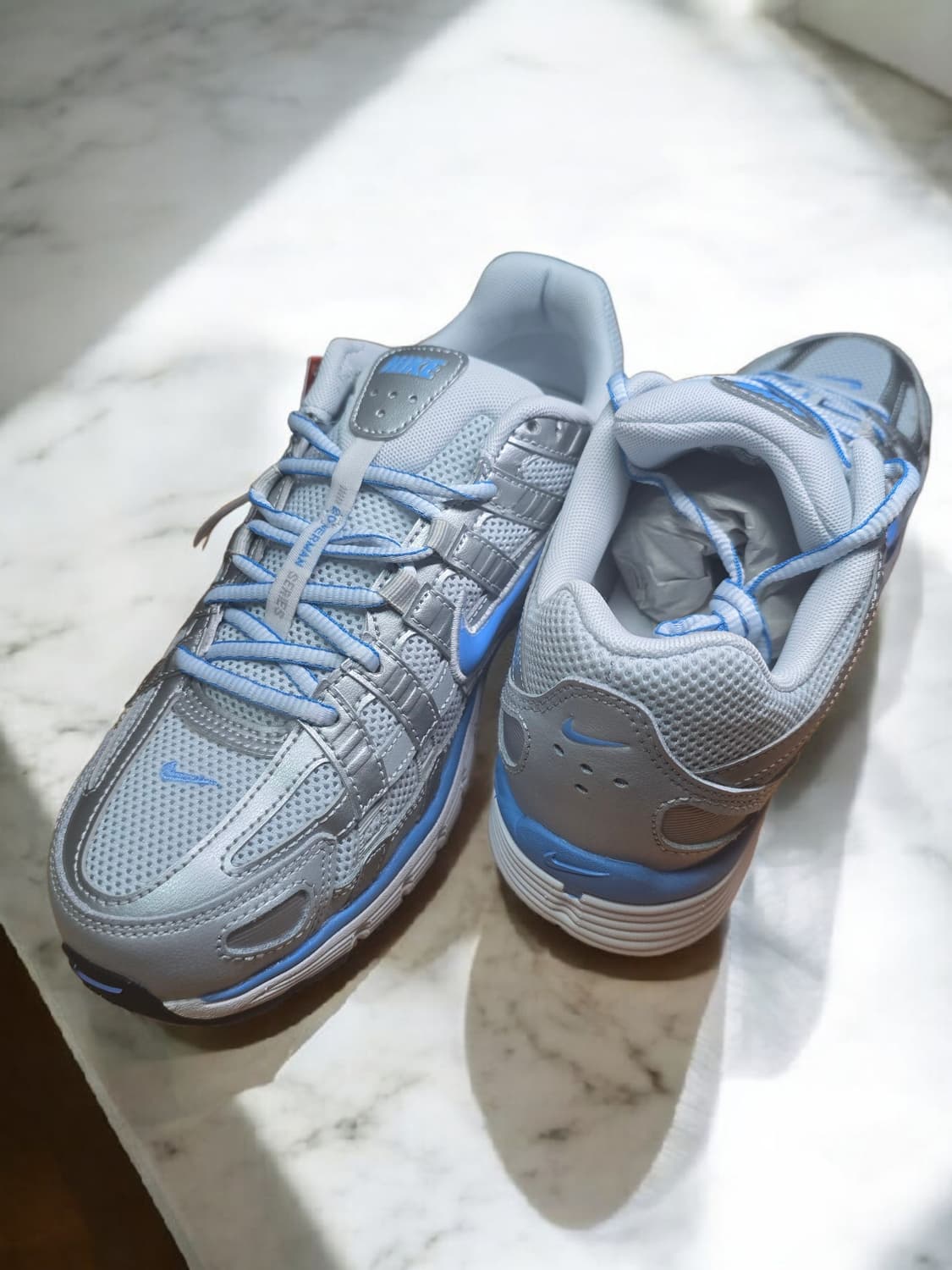 나이키 p6000 270새상품 판매합니다. 상품이미지2