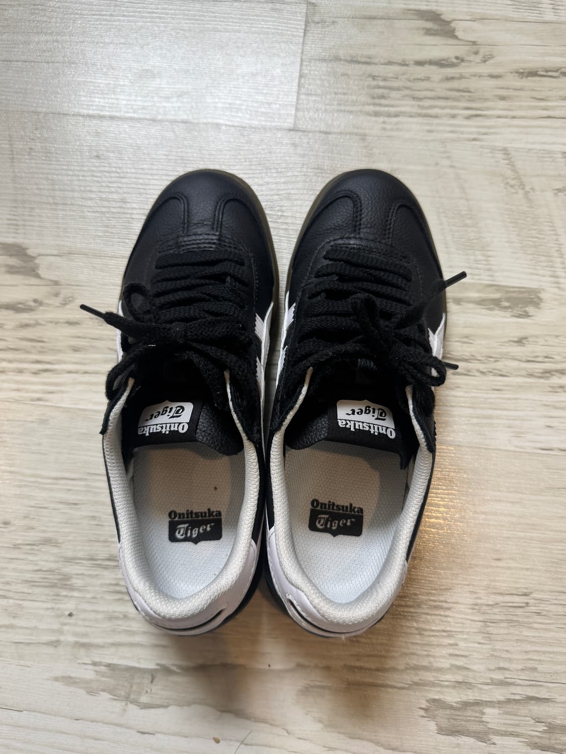 오니츠카 타이거 토쿠텐 블랙화이트 225 상품이미지2