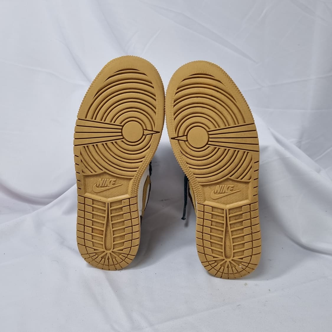 235 나이키 조던 1 로우 카카오 와우 브라운 상품이미지5