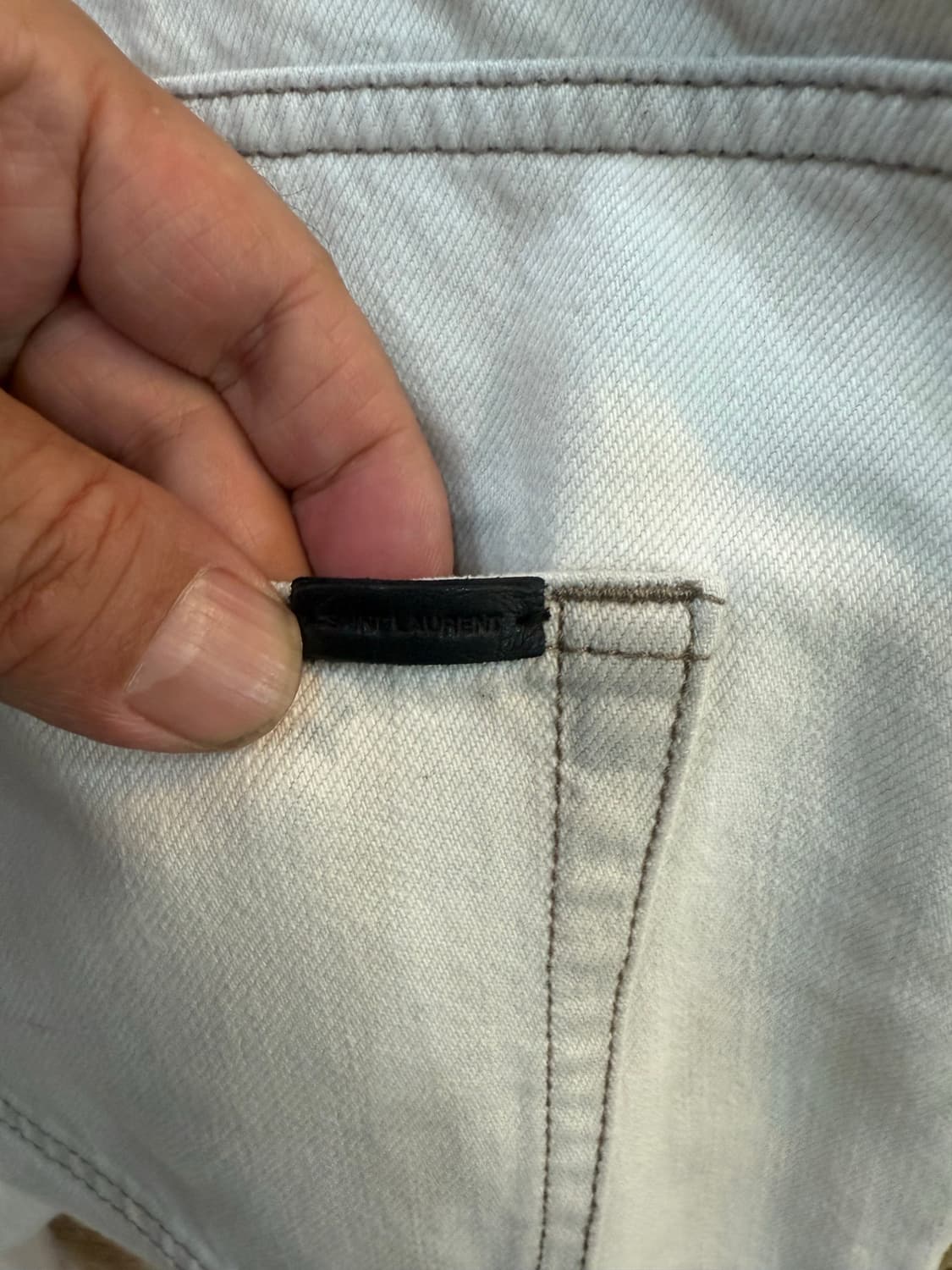 32-33 정품 생로랑 데님팬츠 팝니다 상품이미지9