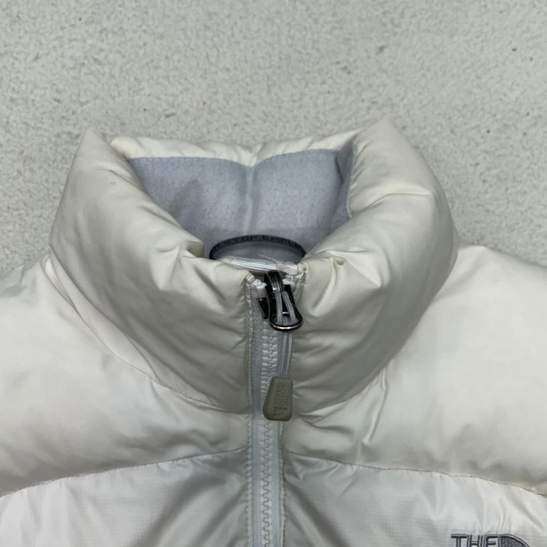 노스페이스 700 눕시 다운 베스트 화이트 80(S) 상품이미지5