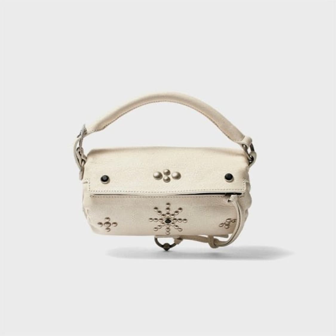 오픈와이와이 OpenYy 스터드 필로우 화이트 미니백 상품이미지1