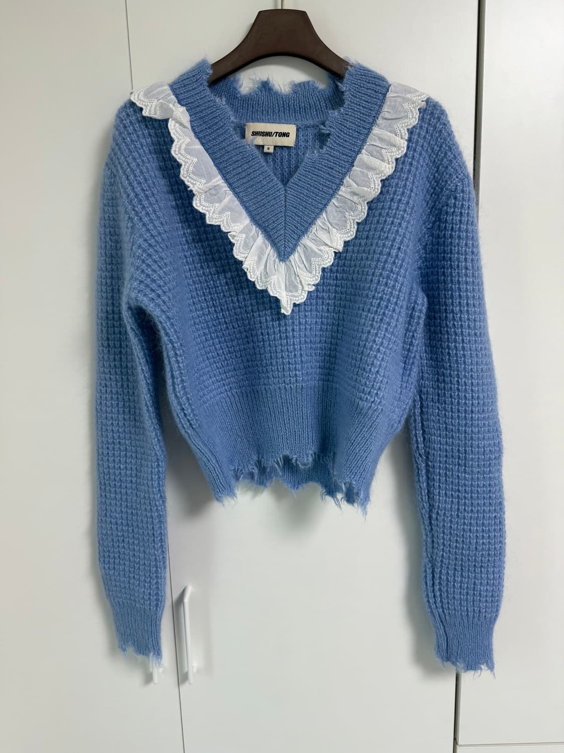 슈슈통 러플 브이넥 니트 상품이미지5