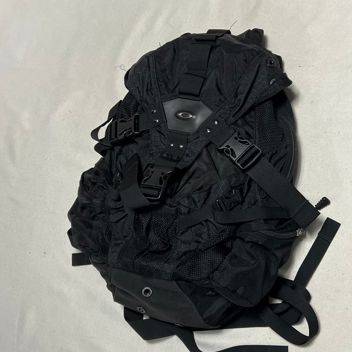 OS 오클리 아이콘 3.0 RC 백팩 블랙아웃 상품이미지1