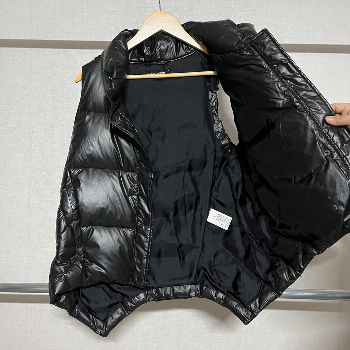 Tess Giberson 검정색 패딩 조끼 상품이미지8