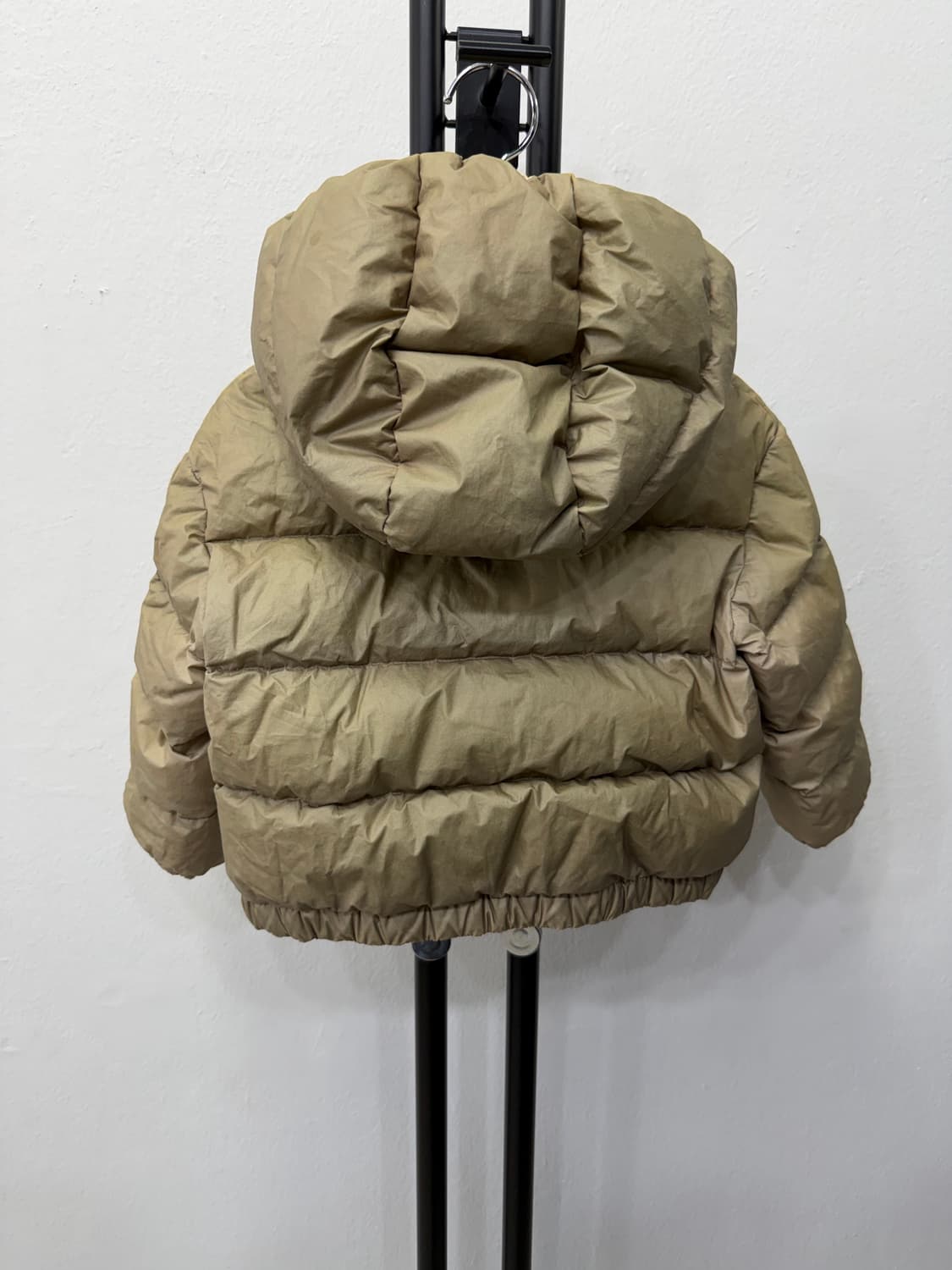 정품) 몽클레어 21ss DAOS 키즈 패딩 4Y 상품이미지6