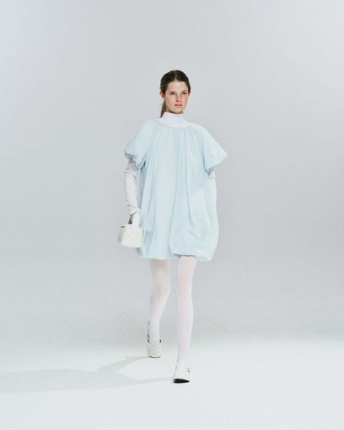 COSMOSS MONO LEATHER HAND BAG (WHITE) 상품이미지5