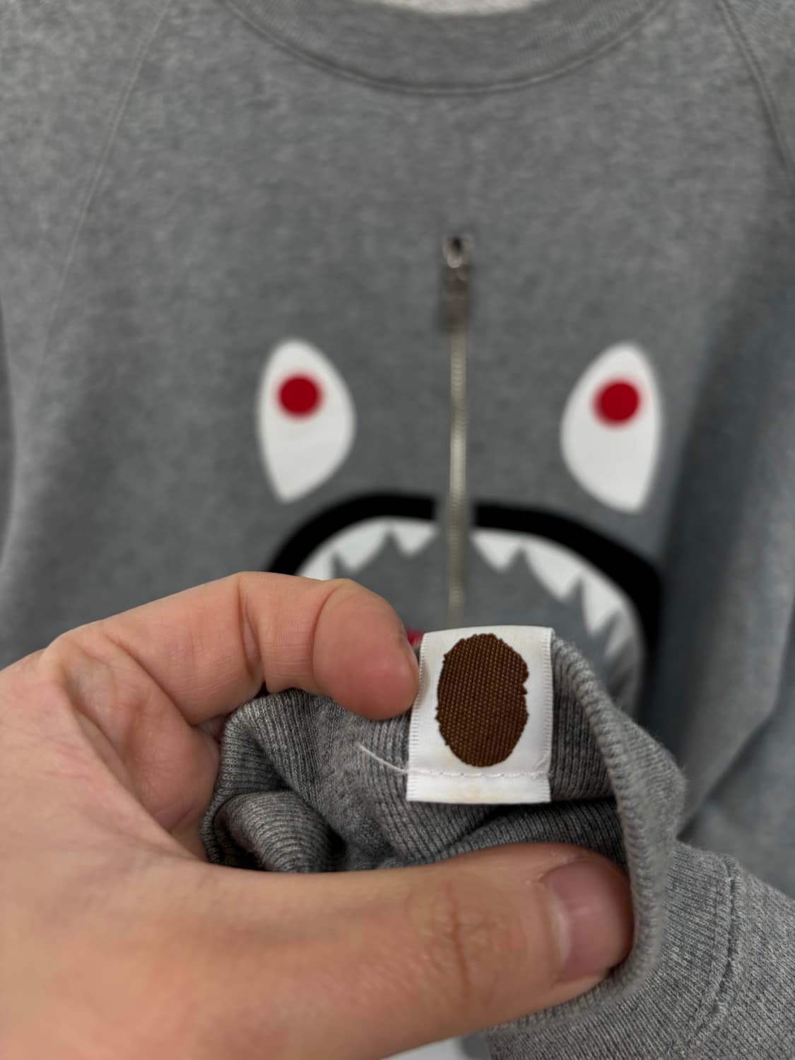 베이프 샤크 롱슬리브 상품이미지5