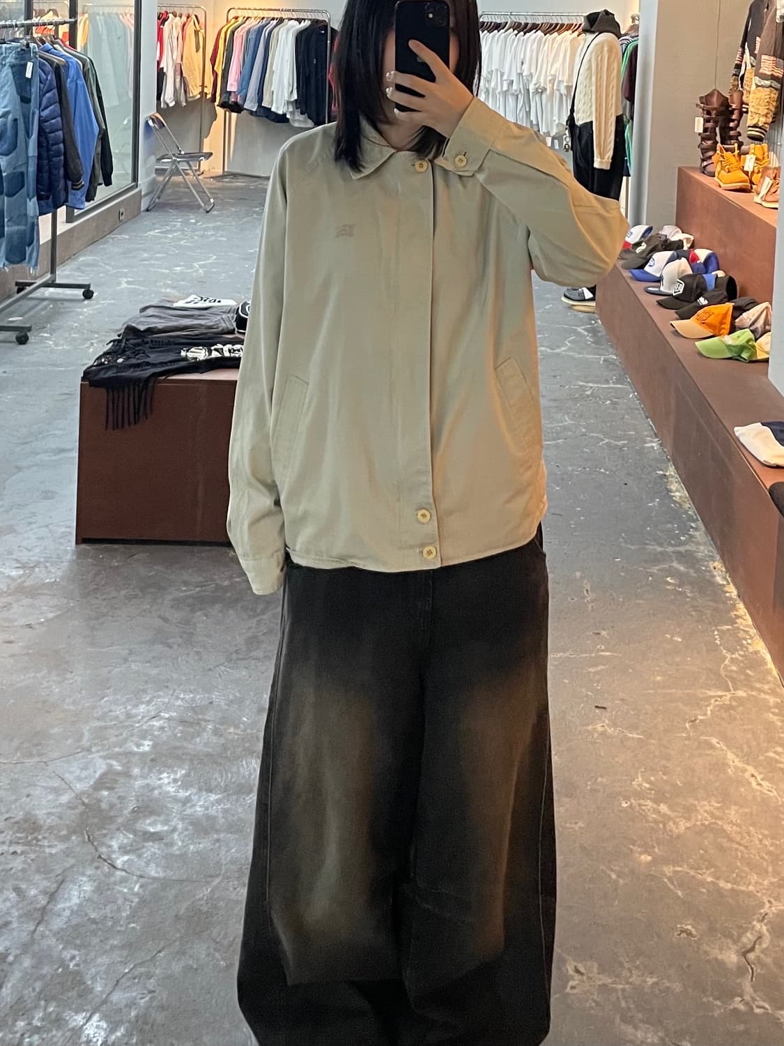 버버리 자수로고 베이지 카라넥 자켓 H1034 상품이미지1