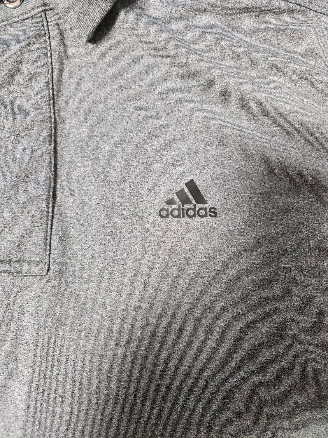 아디다스 골프 남성 반팔카라티 L(새상품급)

오염 하자없이 깨끗해요^^ 상품이미지2