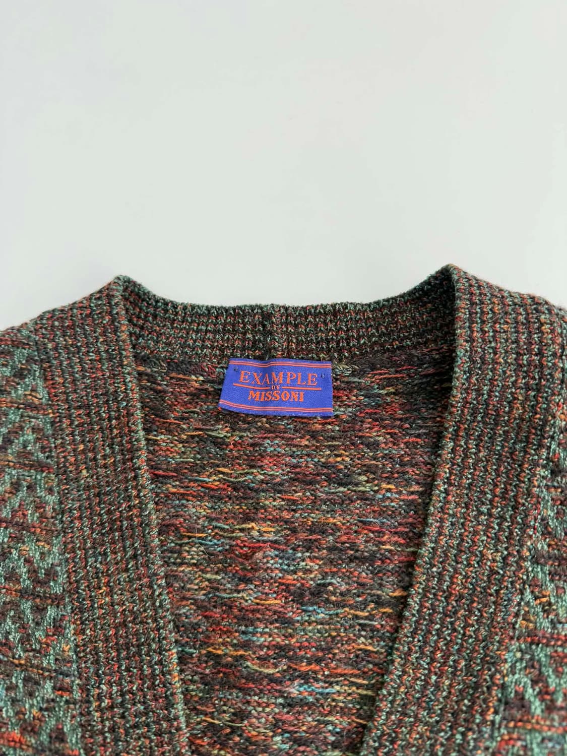 [L] 미쏘니 패턴 니트 매장판 가디건 상품이미지3