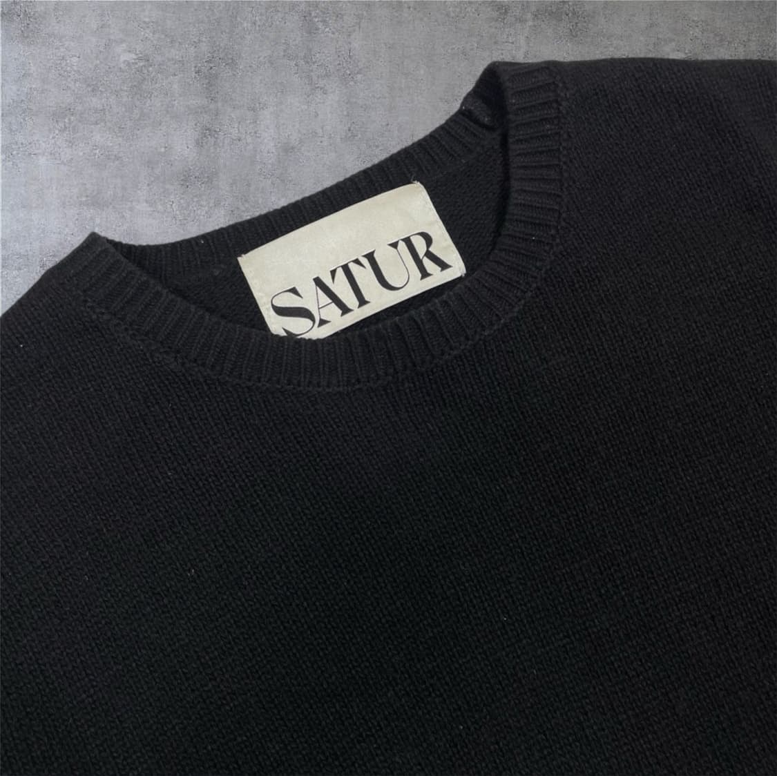 세터 Satur 블랙 더블린 언발란스 캐시미어 블렌드 니트 L 상품이미지2