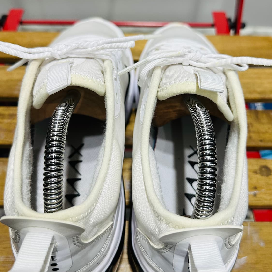 250) 나이키 운동화 남녀공용 신발 에어맥스 디아 블랙 화이트 상품이미지5