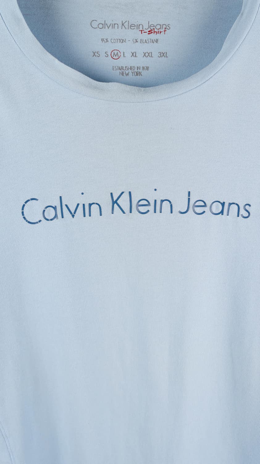 CK 하늘색 반팔티 상품이미지3