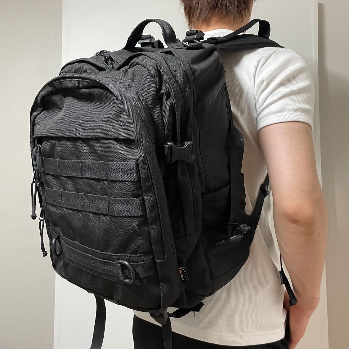 MILITARY BLACK BACKPACK 상품이미지2