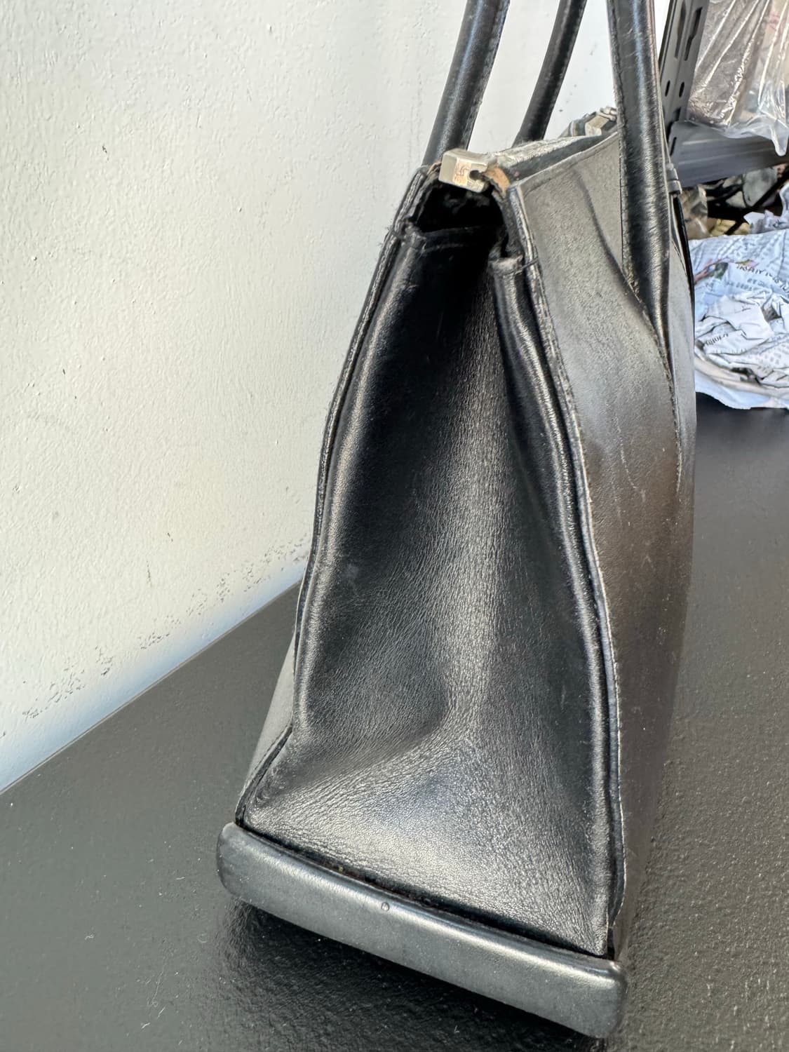 프라다 레더 숄더백(정품) 상품이미지3