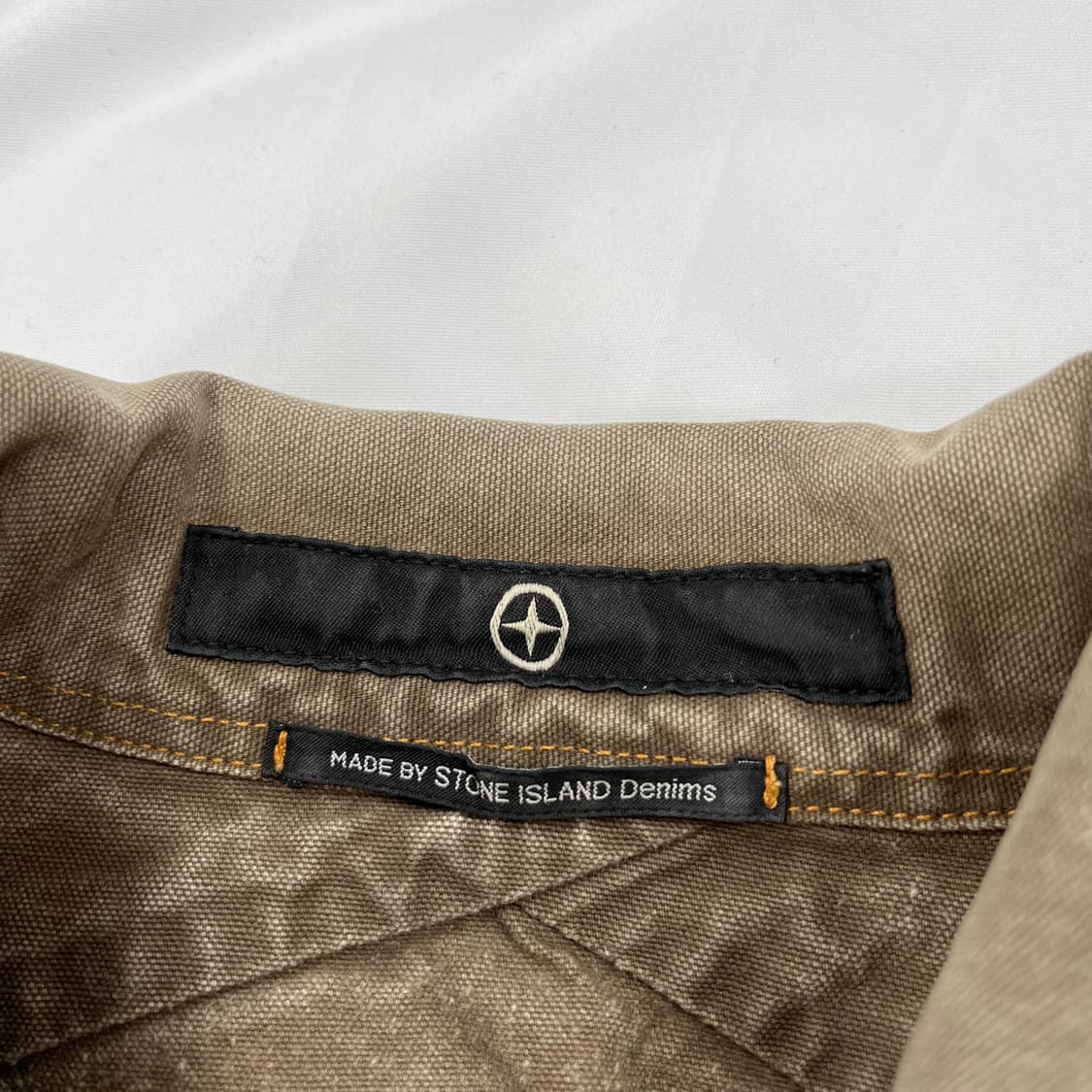 스톤아일랜드 데님 카키 자켓 상품이미지3