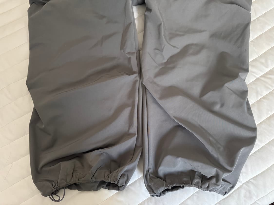 [2] 스마트어반유즈풀 스트랩 라인 팬츠 그레이 suu 코이세이오 상품이미지9