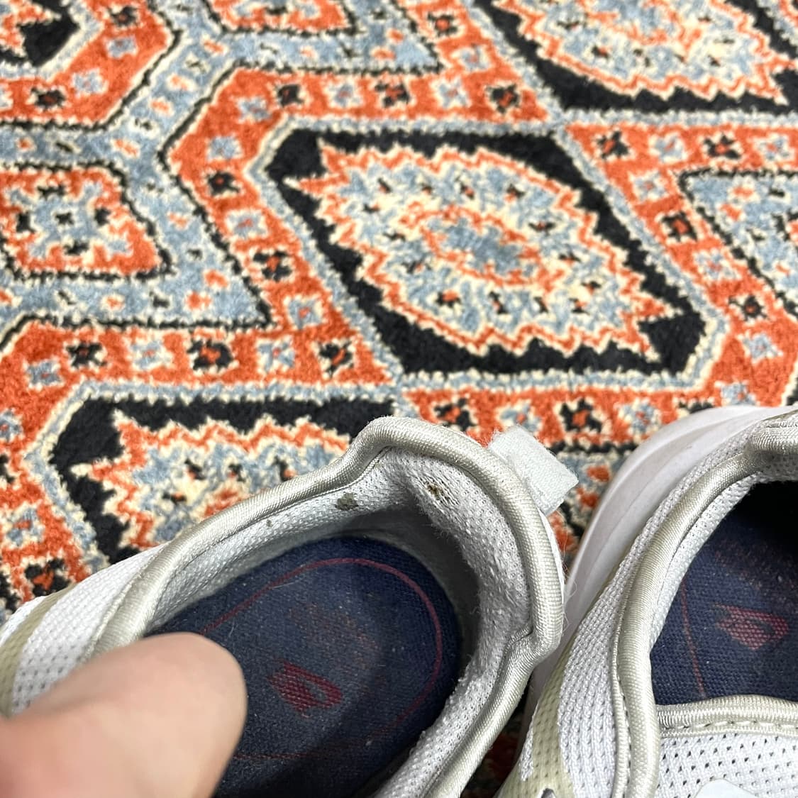 나이키 에어 화이트 러닝화 US 8 상품이미지7