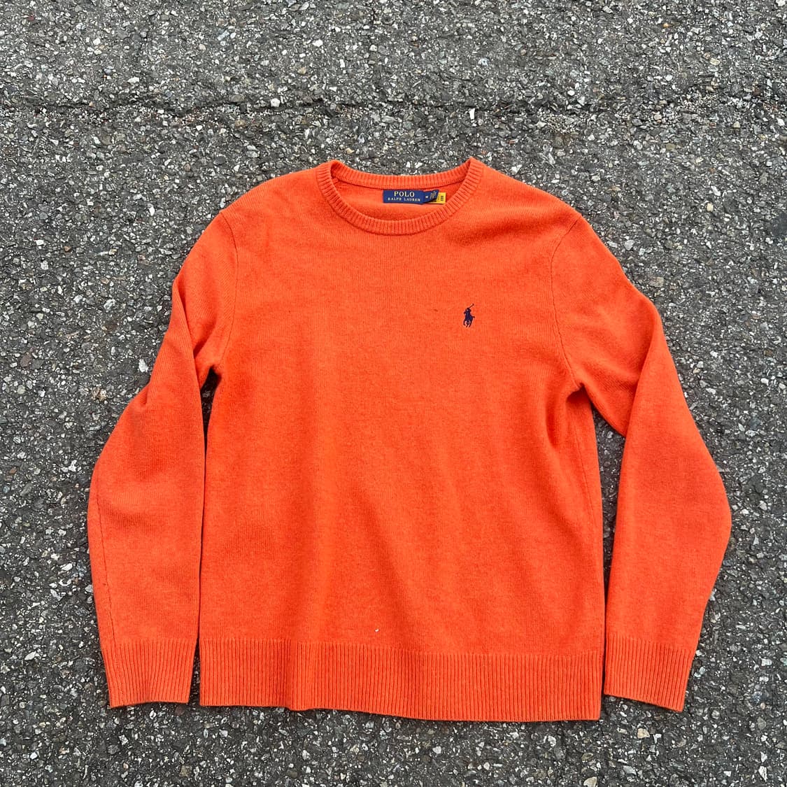 쨍한 오렌지 색감의 폴로 랄프로렌 니트 스웨터 상품이미지1