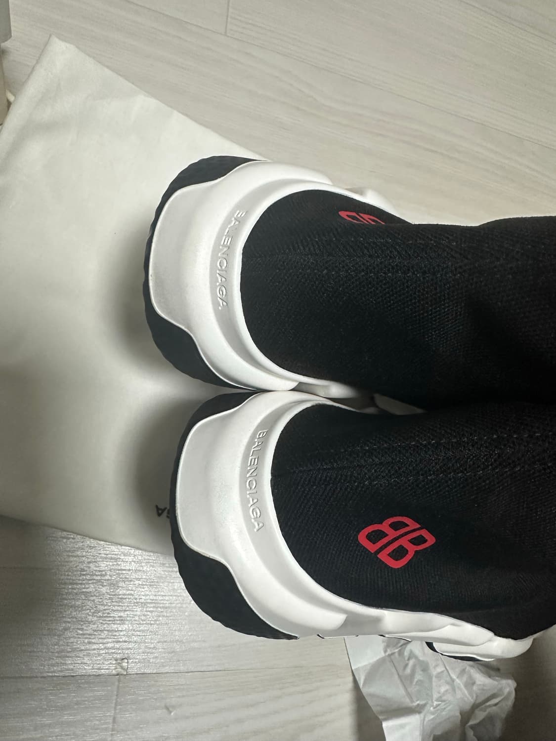 발렌시아가 스피드러너 x 미스터포터 43 사이즈 상품이미지9